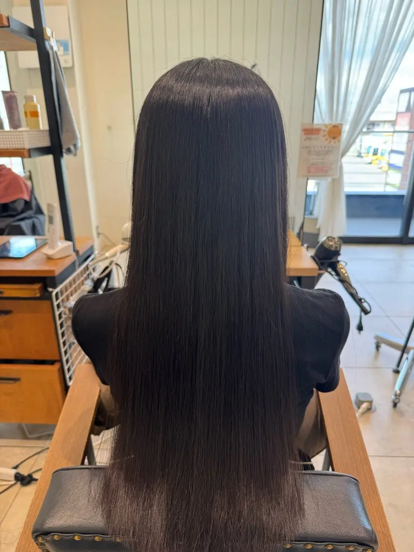 ロング ストレート⭐️ 髪質改善カラー⭐️のヘアスタイル