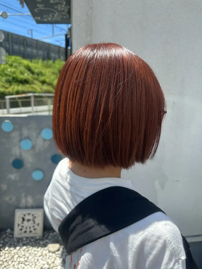 ショート カラー ヘアカラー 安達 望のヘアスタイル