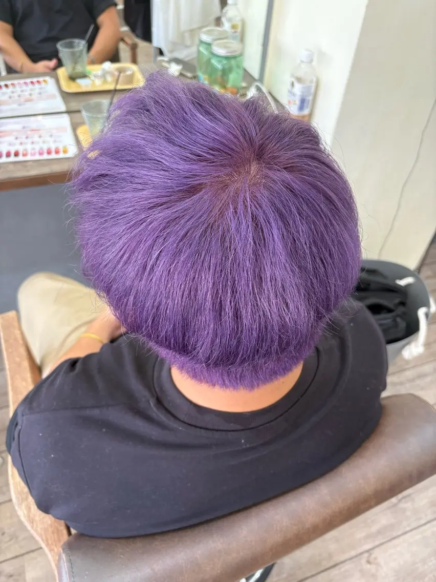 カラー メンズ メンズブリーチ ブリーチ WEST OLAND 黒坂佳乃のヘアスタイル