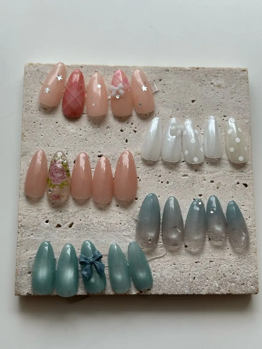 🎀定額デザイン🎀【オフケア込み】30種類から選んでいただけます!の写真
