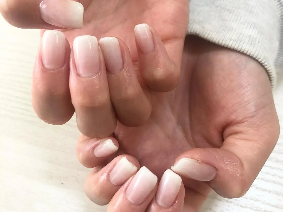 ネイル ハンドネイル ViViA momokaのネイルデザイン