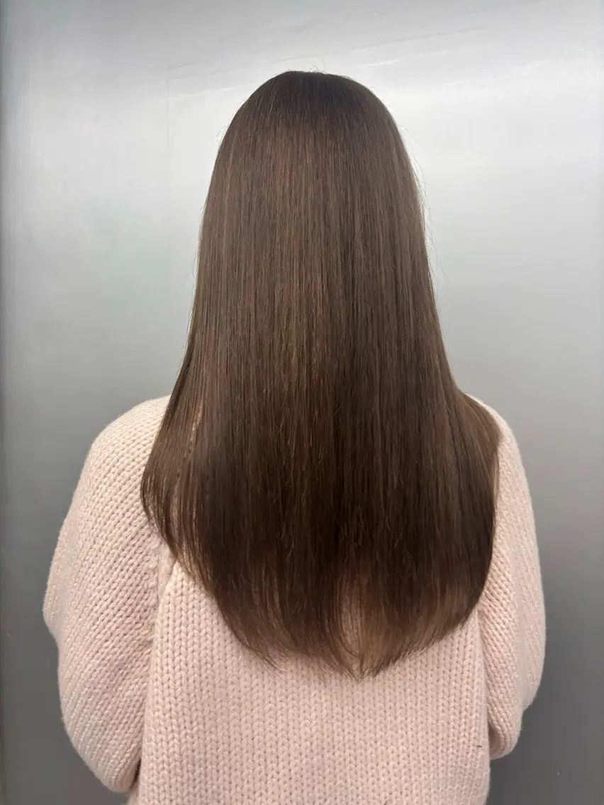 ロング カラー ヘアカラー トリートメント ベージュ/グレージュ 🧸あやか/表参道のヘアスタイル