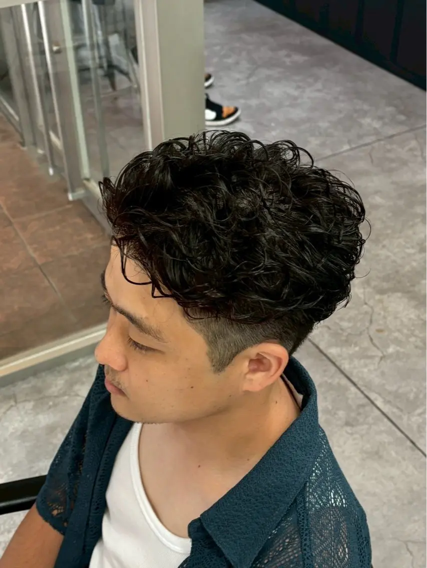 ショート 🩷アニメカラー🩵 mihoのヘアスタイル
