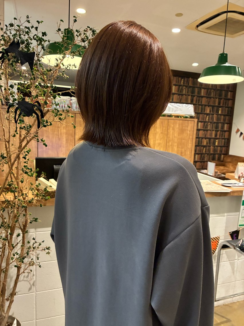 ミディアム ボブ くびれヘア 佐野 岬のヘアスタイル