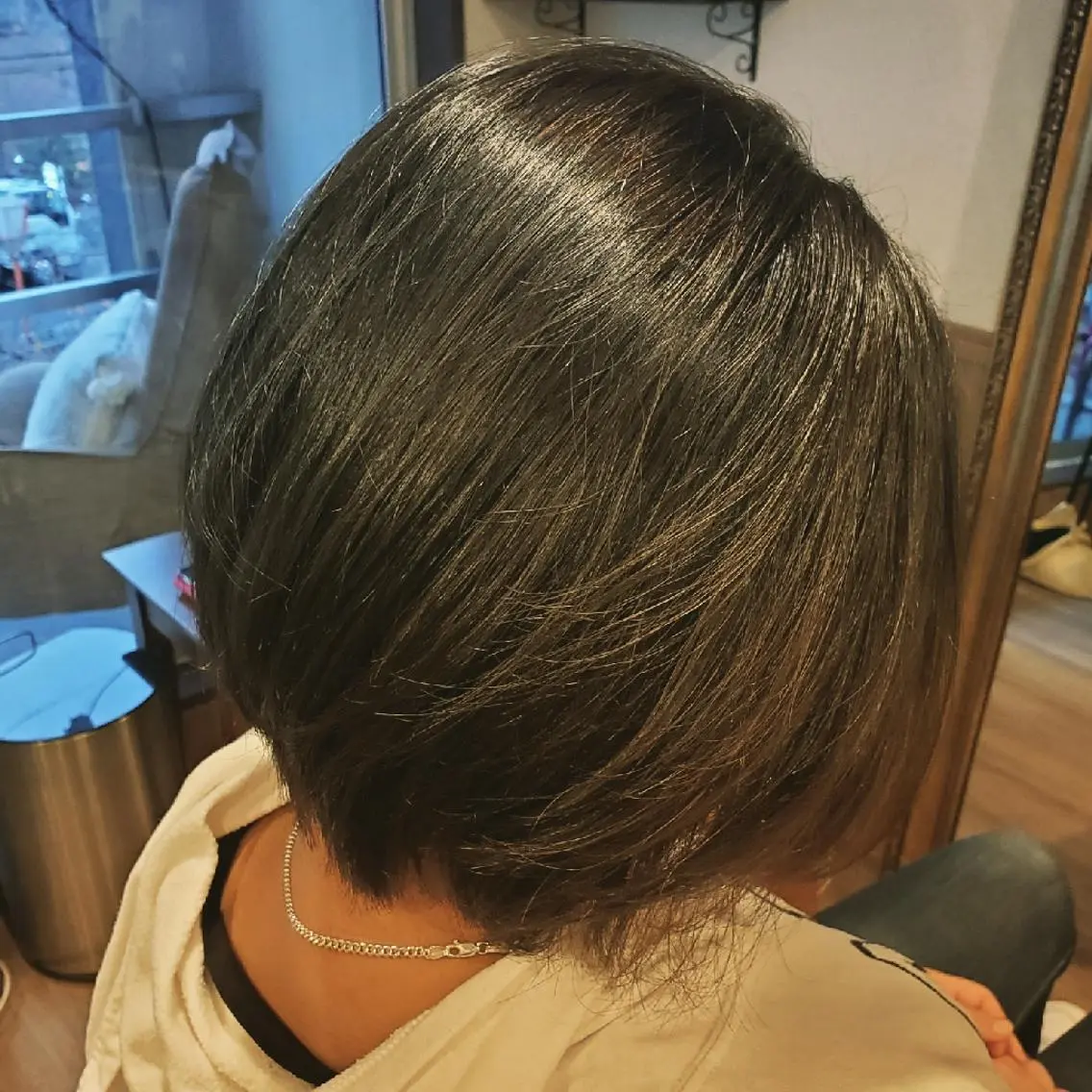 ショート カラー アディクシーカラー 外国人風カラー トリートメント カット ヘアカラー トリートメント spa hair ark 富井直美のヘアスタイル