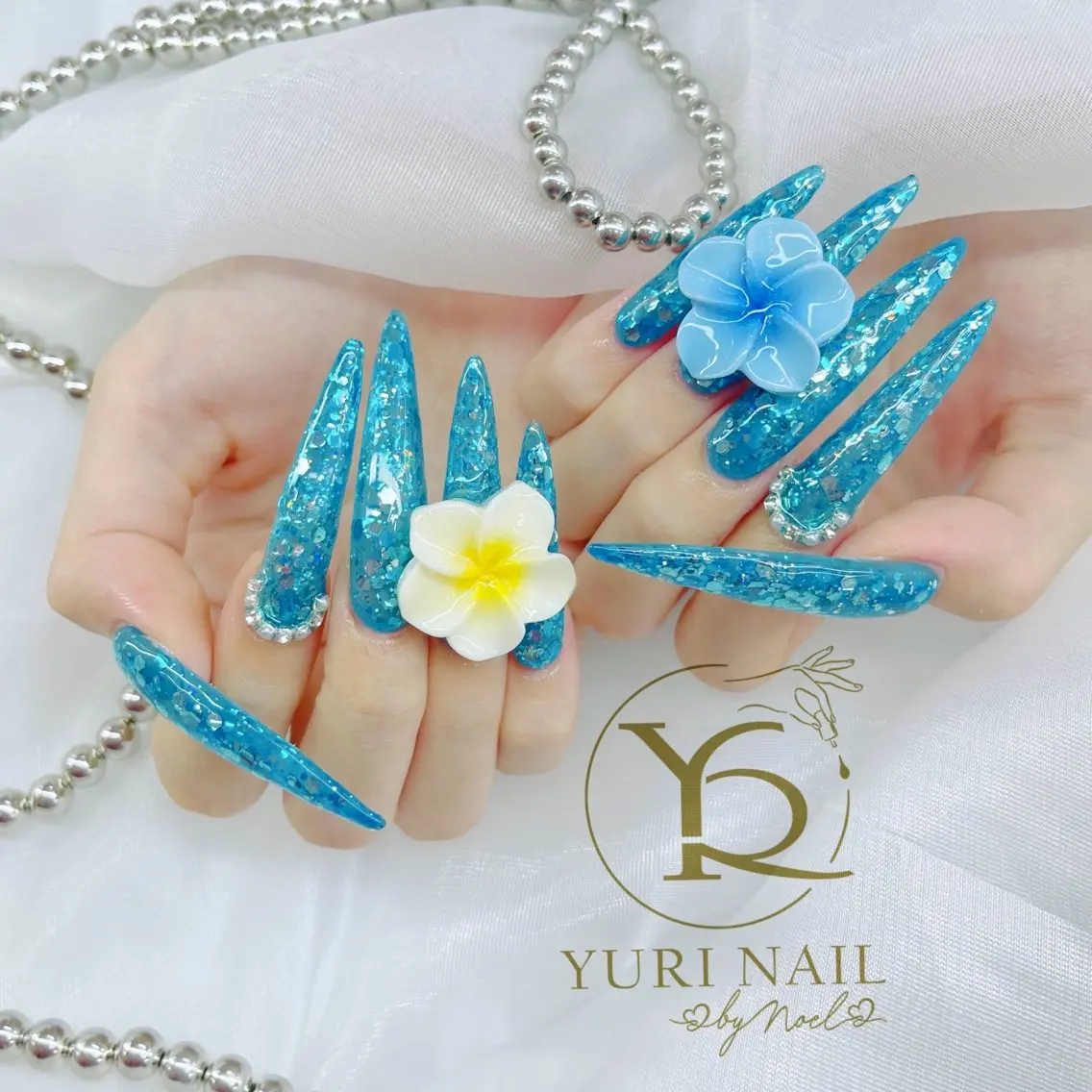 ネイル チークネイル フットネイル フレンチネイル グラデーション キラキラネイル ハンドネイル フットネイル ハンドケア YURI Nail Funabashiのネイルデザイン