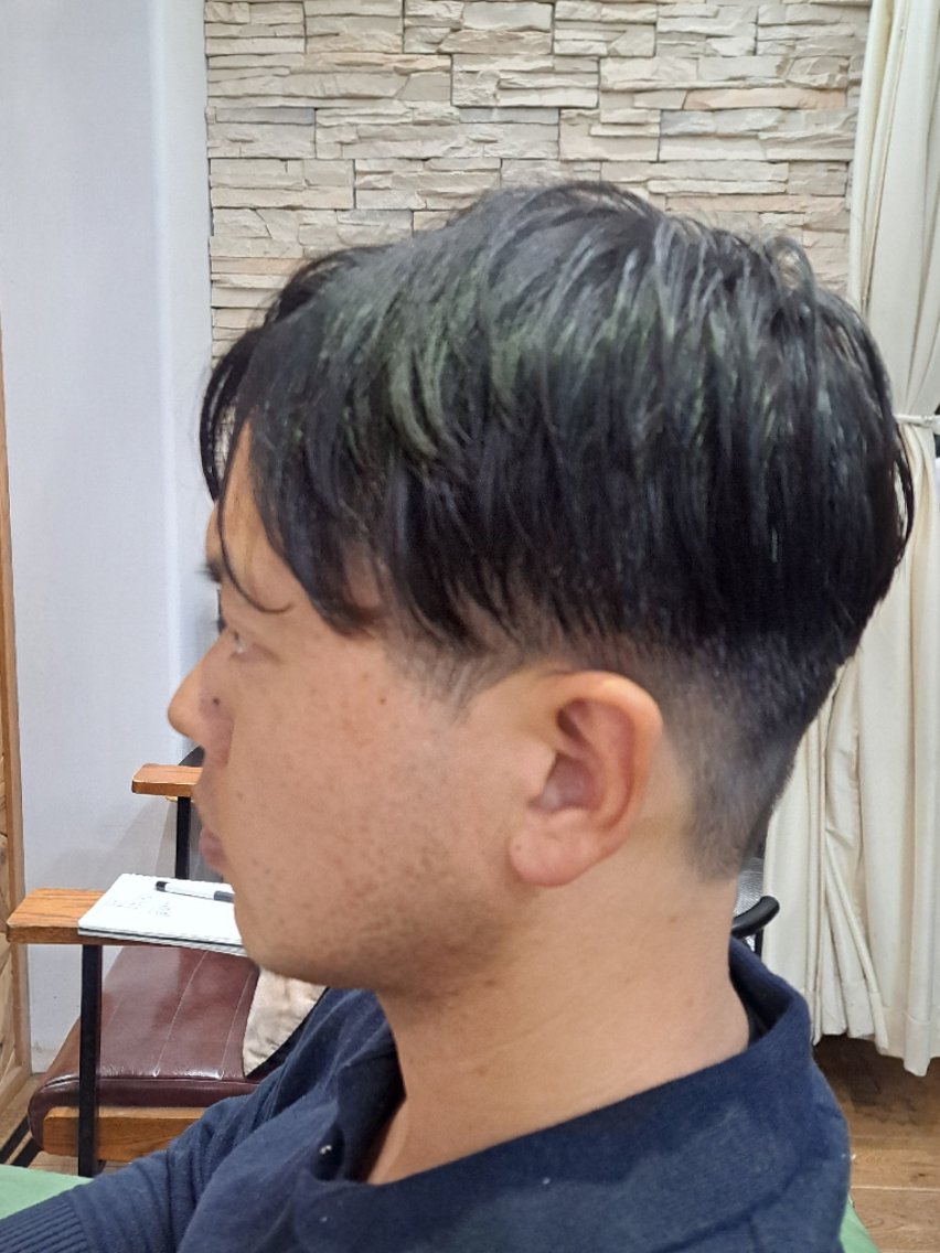 ショート クボ タのヘアスタイル