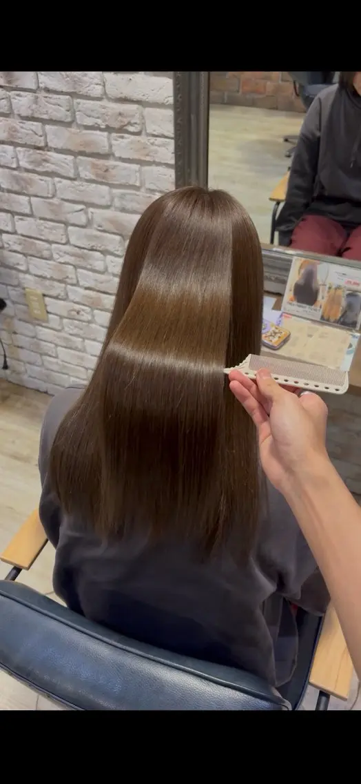 ロング 熊崎 樹のヘアスタイル
