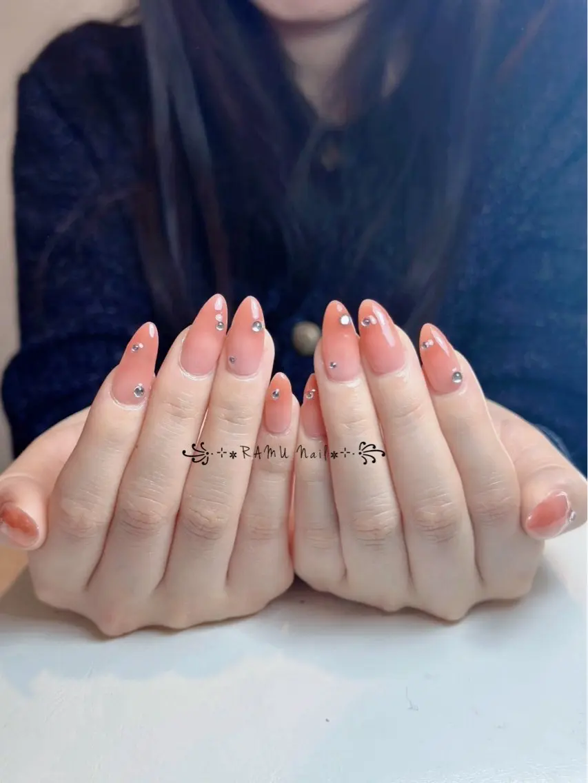 ネイル フレンチネイル 韓国ネイル シンプルネイル 冬ネイル ハンドネイル RAMU Nail 恵比寿店のネイルデザイン
