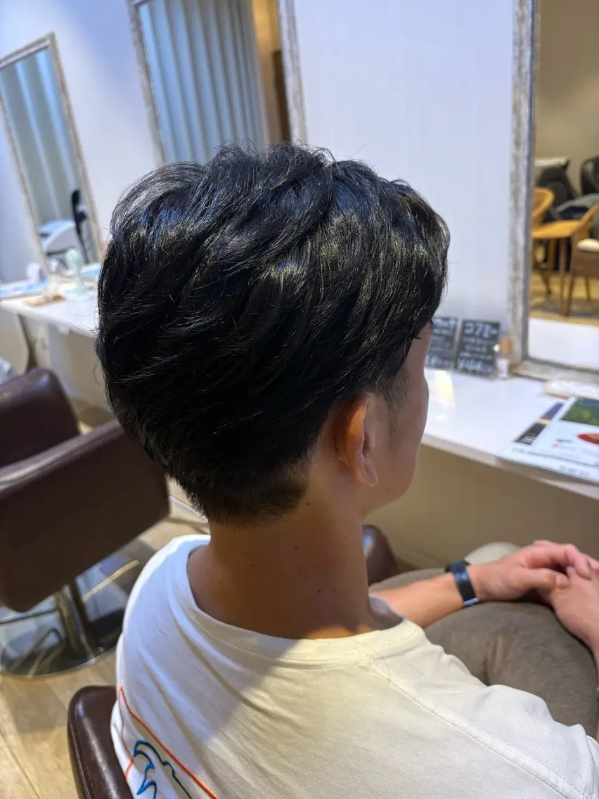 パーマ メンズ フェザーパーマ メンズパーマ カット パーマ 上川畑 つかさのヘアスタイル