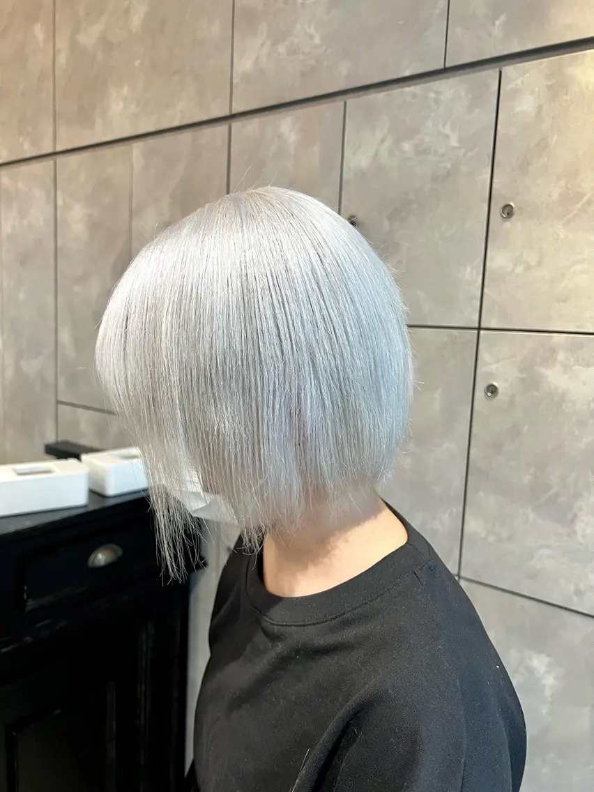 ミディアム カラー ヘアアレンジ ヘアカラー トリートメント ヘアセット 🌈インナーカラー ‘ショウマ’🌈のヘアスタイル