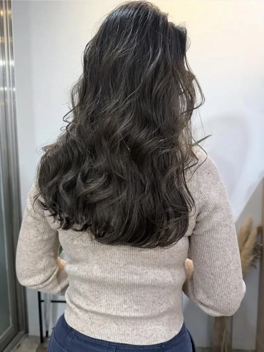ロング カラー バレイヤージュ ブリーチ ケアブリーチ ハイライトカラー インナーカラー カット ヘアカラー lani ブリーチ /ダブルカラーのヘアスタイル