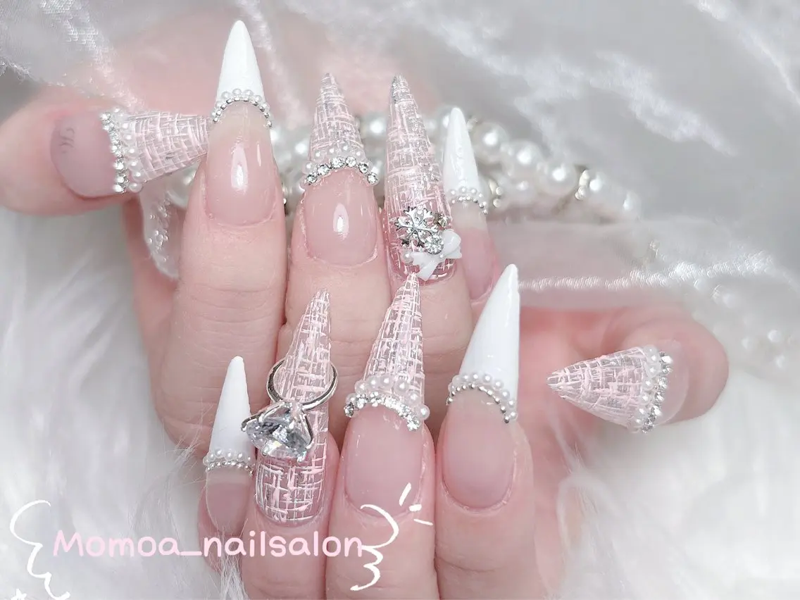 ネイル 成人式 ロングネイル マグネットネイル 大理石ネイル(マーブル) 持ち込み ハンドネイル MoMoA Nail ネイル長さ出し専門店のネイルデザイン