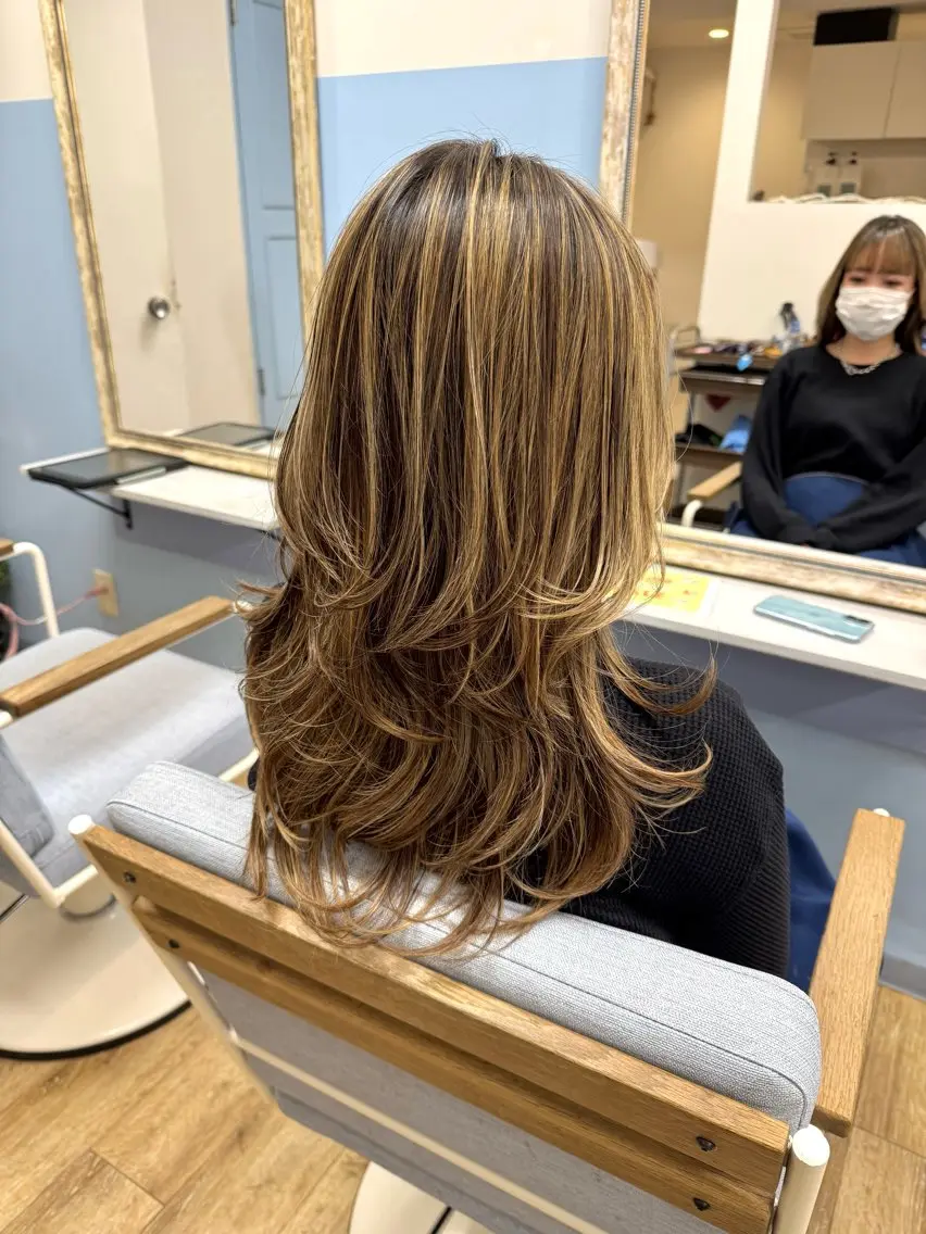 ロング カット かりん 🤍のヘアスタイル