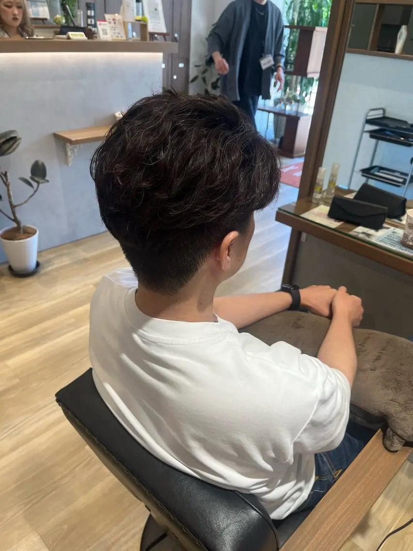 ショート カット パーマ 樋口 莉奈のヘアスタイル