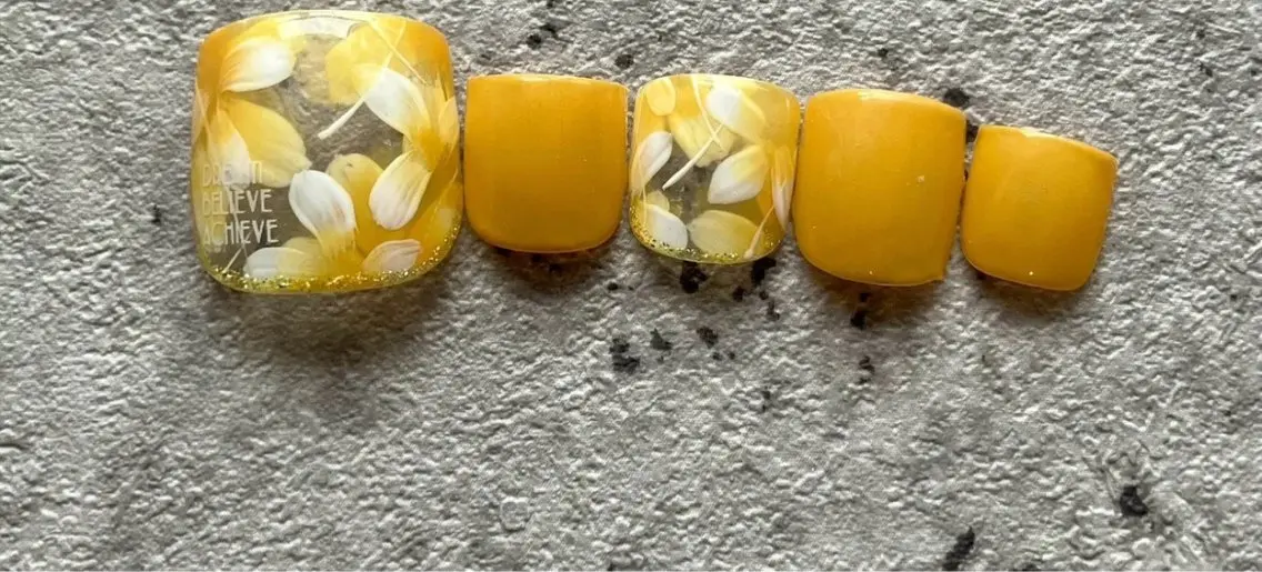 ネイル フットネイル Van Nail Salonのネイルデザイン