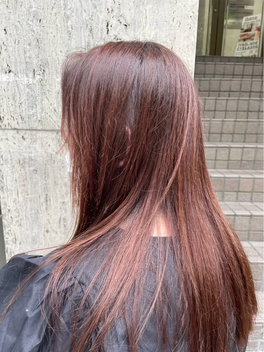 セミロング カラー 🌈透明感カラー 韓国 ミライ🇰🇷のヘアスタイル