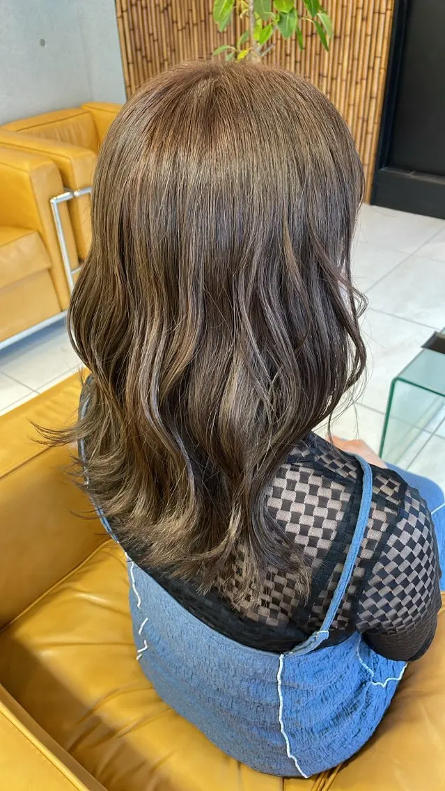 セミロング ❤︎韓国レイヤー❤︎ アカリのヘアスタイル