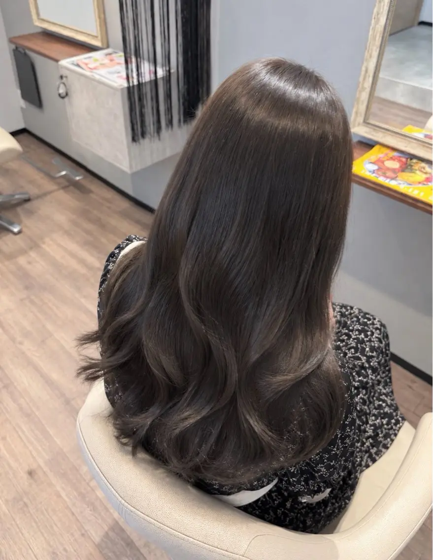 セミロング 髪質改善 カット ヘアカラー トリートメント 艶髪カラー/髪質改善 細貝 舞利のヘアスタイル