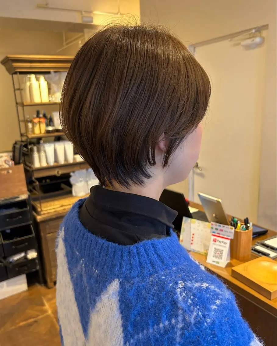 ショート ショートボブ ボブ ショートヘア あべ しおりのヘアスタイル