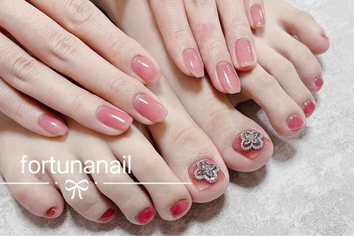 ネイル Nail •Head スパFortunaのネイルデザイン