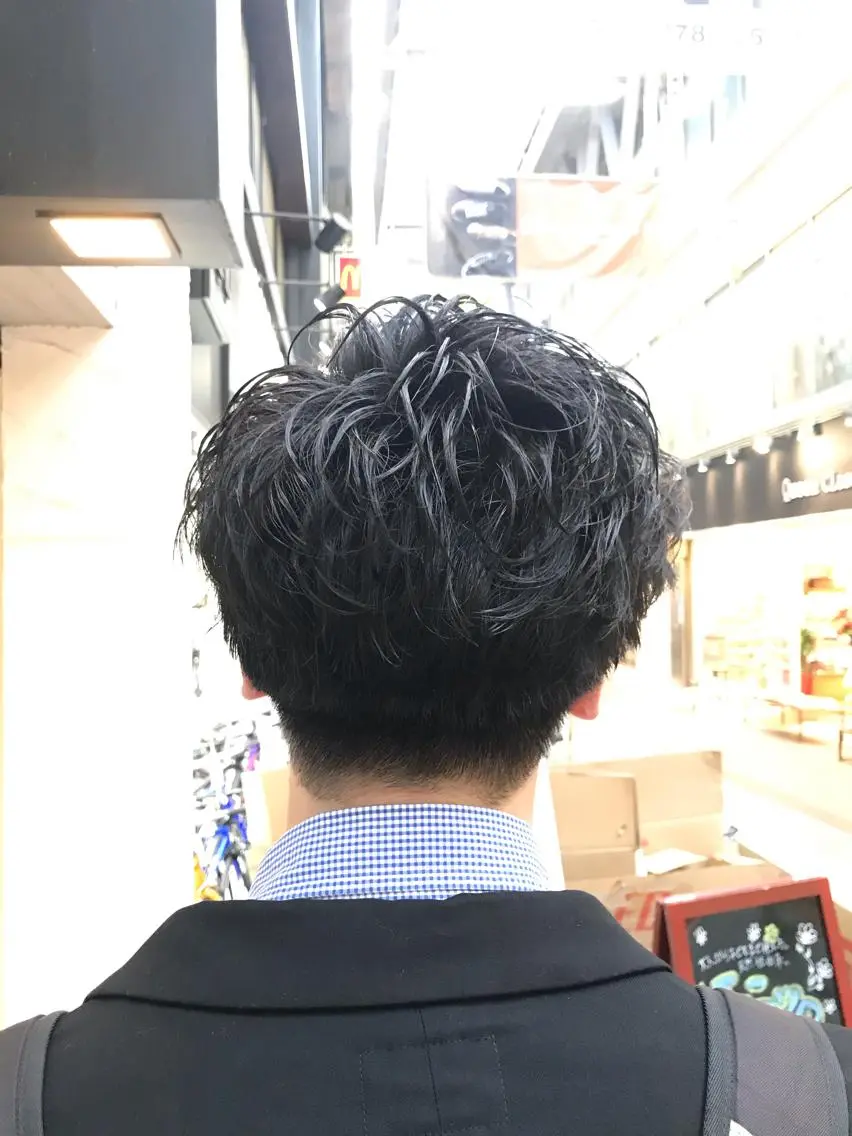 カット+部分だけの、ポイントパーマ✨トップが立たない!後ろがペチャンコ!そんな部分部分の悩みを解消します⭐️の写真