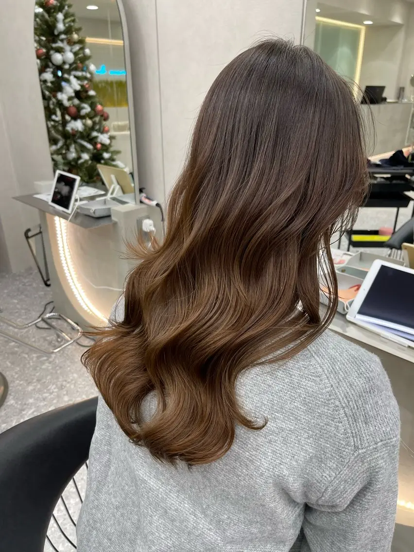セミロング カット ヘアカラー トリートメント 顔周り🇰🇷ロンド レイヤー✨カジワラのヘアスタイル