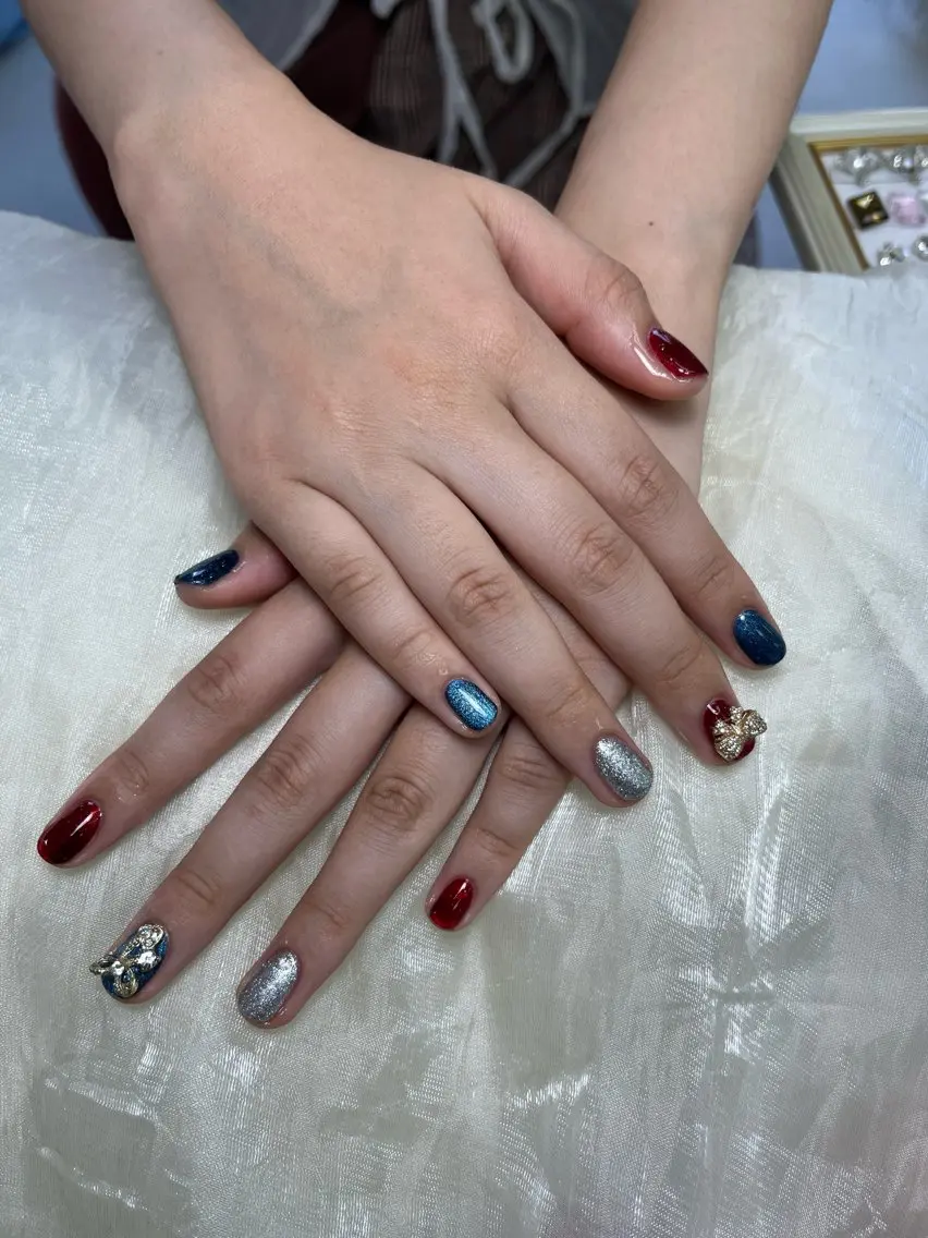 ネイル ハンドネイル ongles chicのネイルデザイン