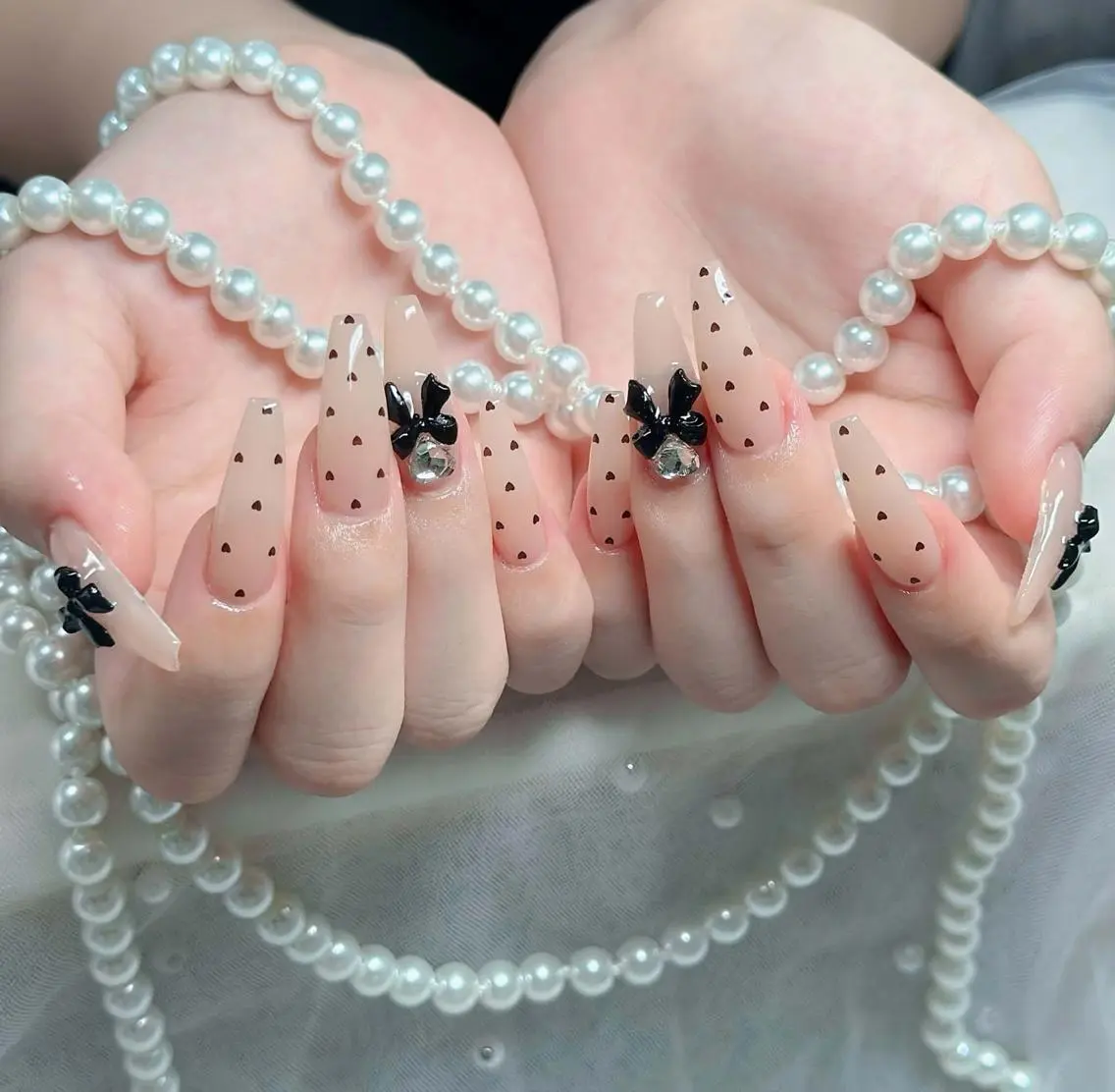 ネイル フレンチネイル ジェルネイル ハロウィン 韓国ネイル マグネットネイル ハンドネイル H.baby Nail Salonのネイルデザイン