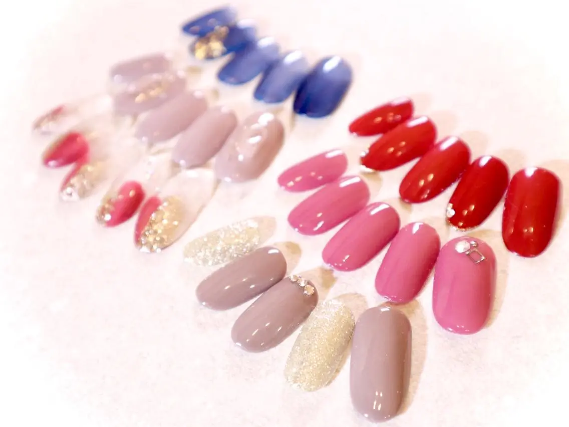 ネイル シンプルネイル Vogusty's Nail 鶴見店のネイルデザイン