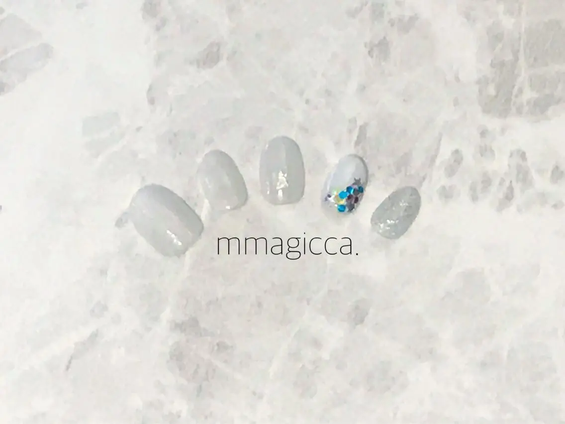 ネイル ジェルネイル mmagicca. 【 まじか. 】のネイルデザイン