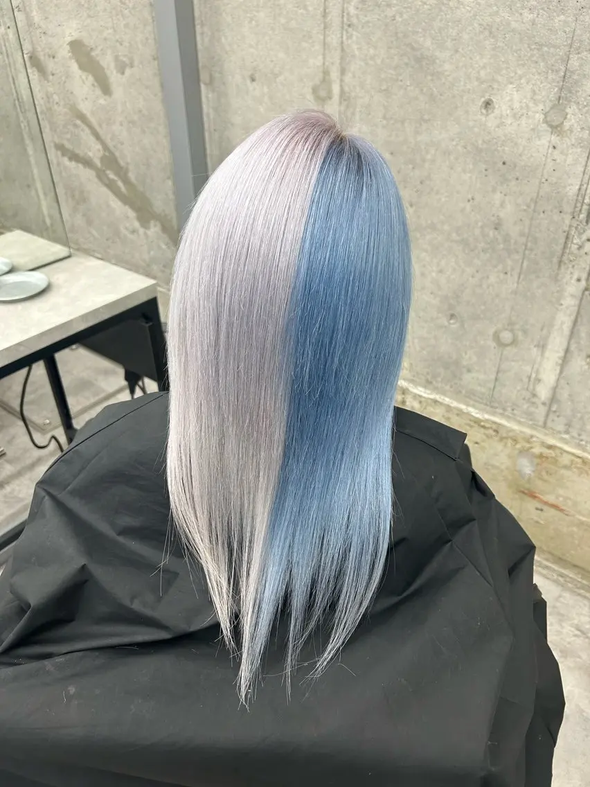 セミロング ヘアカラー 🎀ブリーチカラー 🎀なつのヘアスタイル