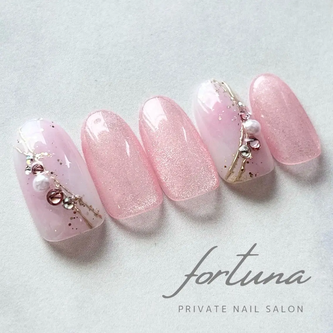 ネイル マグネットネイル ピンク 春ネイル fortuna 武藤裕美のネイルデザイン