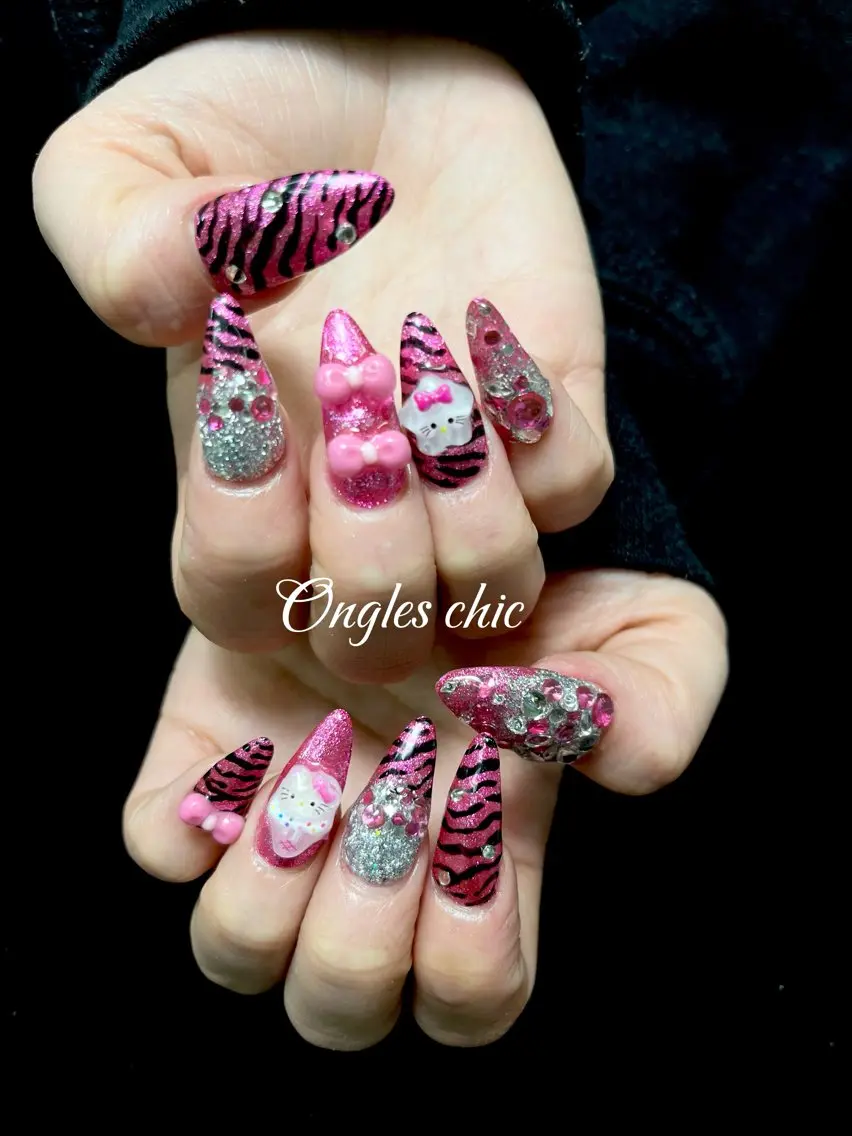 ネイル ハンドネイル ongles chicのネイルデザイン