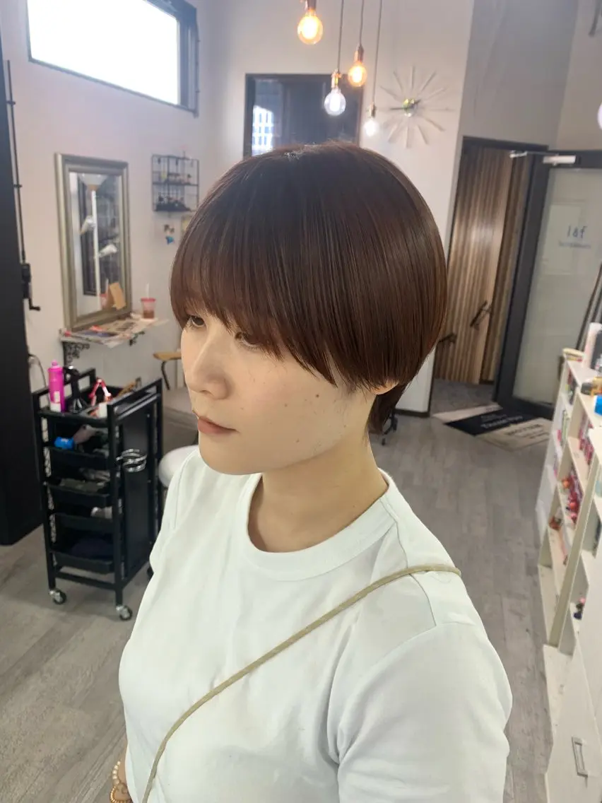 ショート ハンサムショート ショートヘア 坂井 水菜美のヘアスタイル