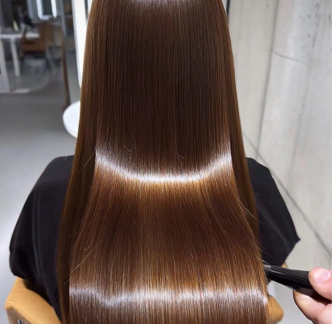 ロング パーマ 縮毛矯正 トリートメント 韓国×艶ハイトーンが かわいい✨️リオ🍒のヘアスタイル