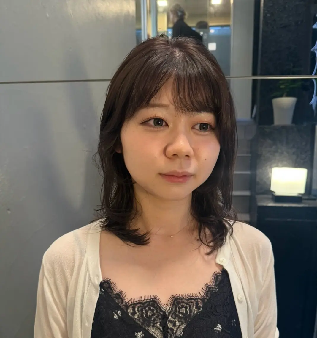 ミディアム カット ヘアカラー トリートメント 八村 一花のヘアスタイル