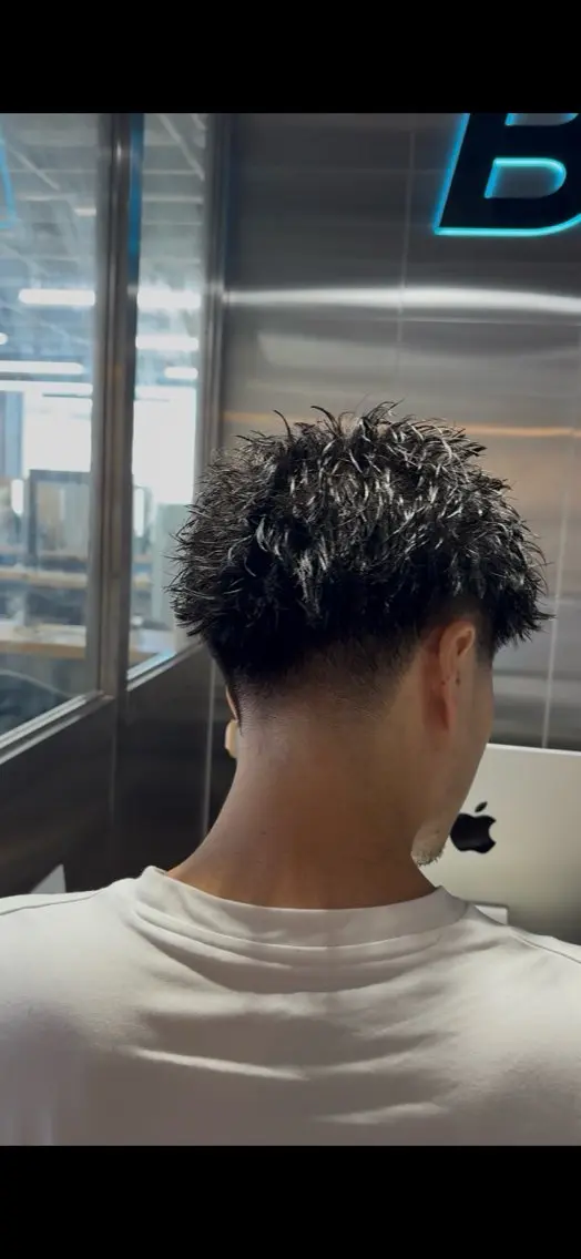 ショート カット パーマ ヘッドスパ ヘアセット パーマ指名率No1 メンズ特化ケイトのヘアスタイル