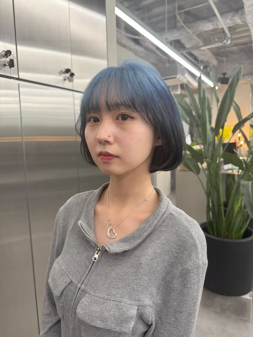 ショート カラー 一戸 拓斗のヘアスタイル