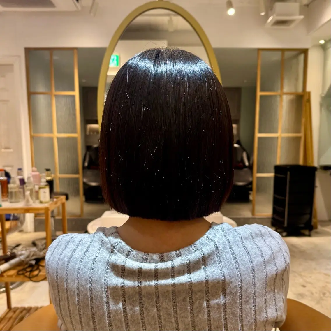 ミディアム ボブ カット ヘアカラー トリートメント ヘアセット 髪質改善/ボブ /韓国/erikoのヘアスタイル