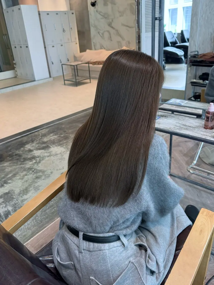 【ミニモ限定✨ナチュラルなストレートをご希望の方✨】 酸性ストレート+カット+オーダーメイドトリートメントの写真