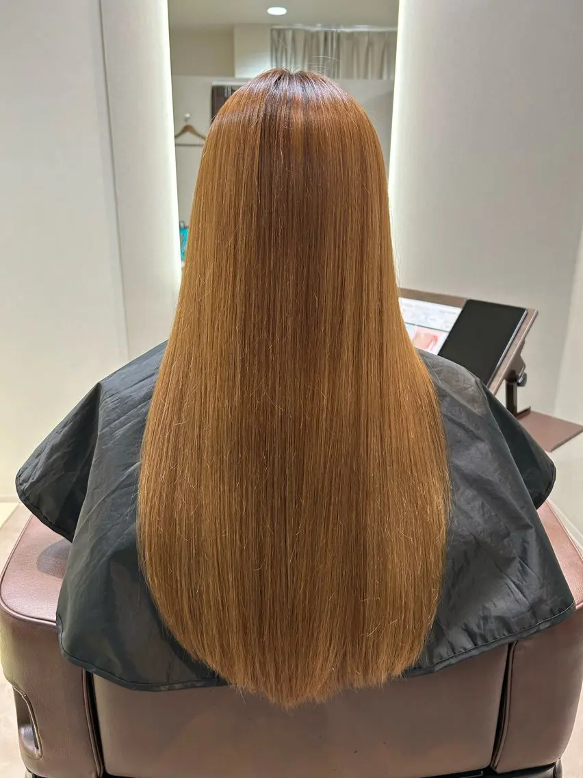 ロング あらき ちさとのヘアスタイル