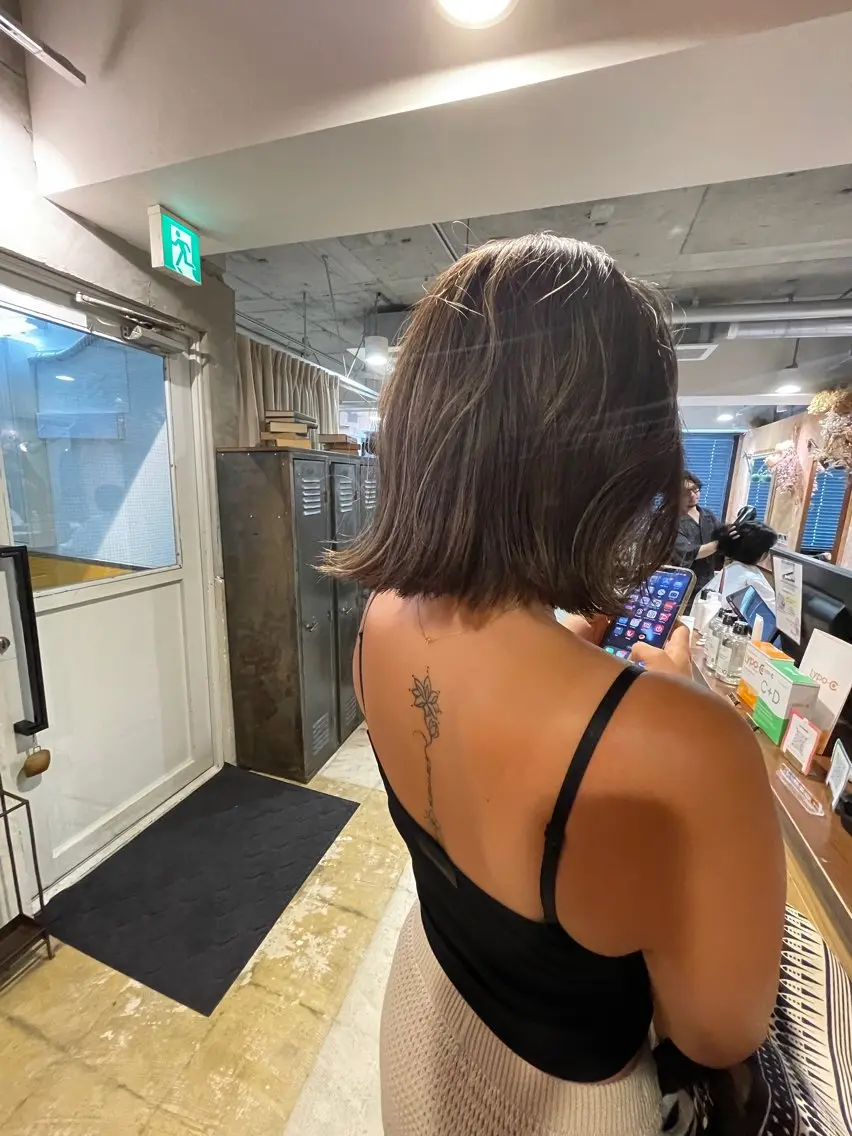 ミディアム カラー ハイライトカラー ハイライト カット ヘアカラー トリートメント ayane⭐️ボブ・ ショート・パーマのヘアスタイル