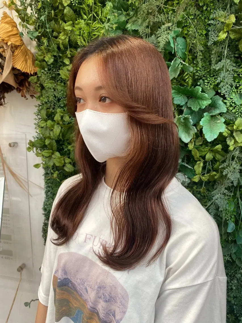 セミロング カット 透明感カラー/韓国 ヘア🩶yuri🩵のヘアスタイル