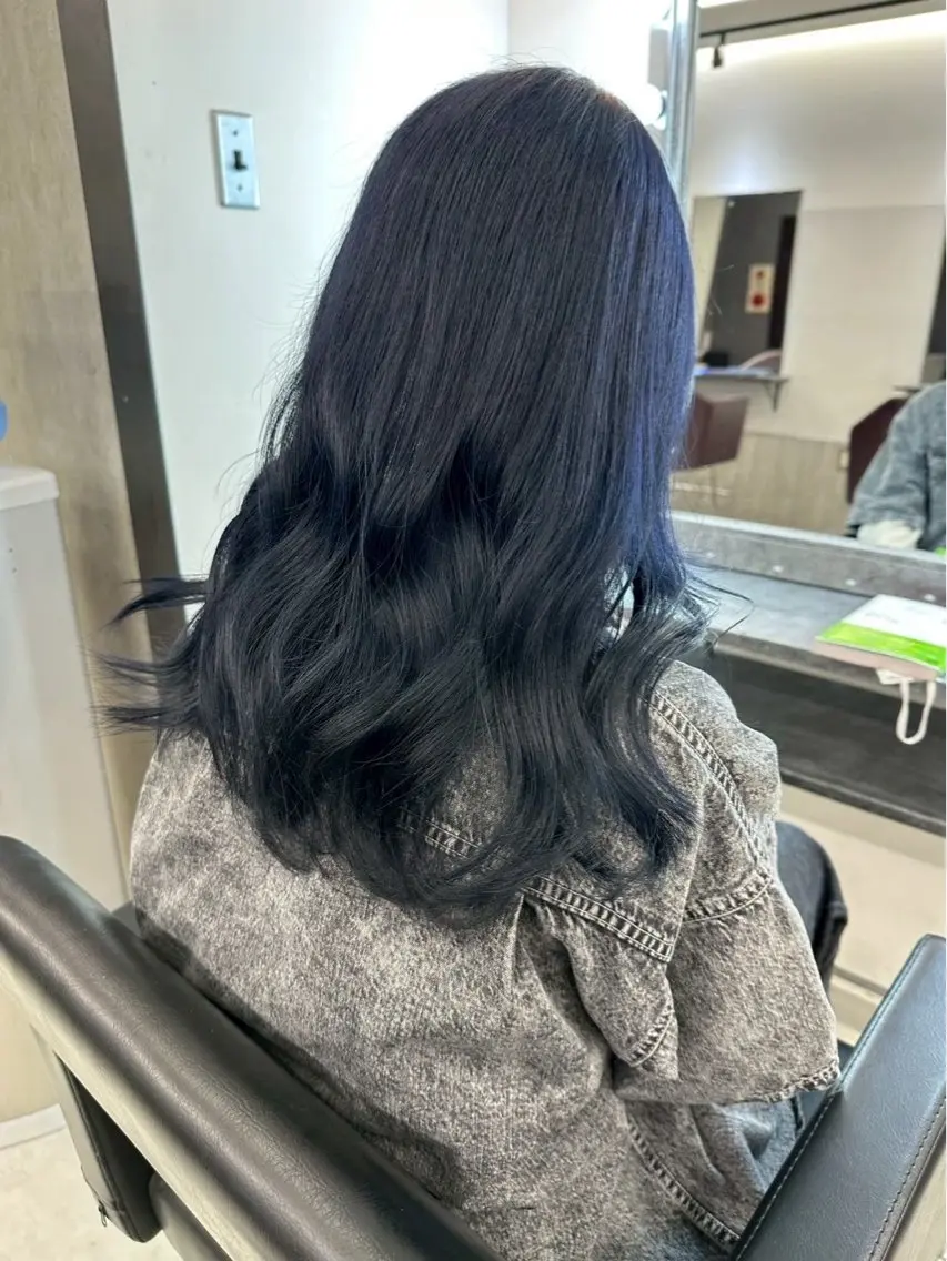 セミロング GiseL小倉 Azumi🎀🤍のヘアスタイル