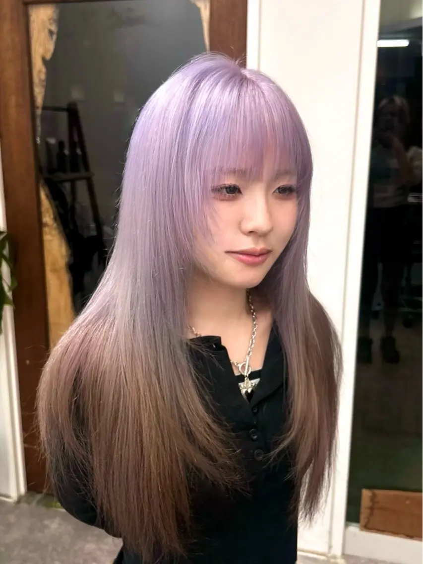 ロング カラー ヘアカラー 木藤 優杏のヘアスタイル