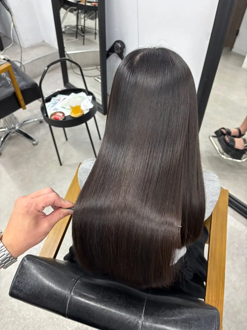 ロング 髪質改善 縮毛矯正 トリートメント マツダ レンのヘアスタイル
