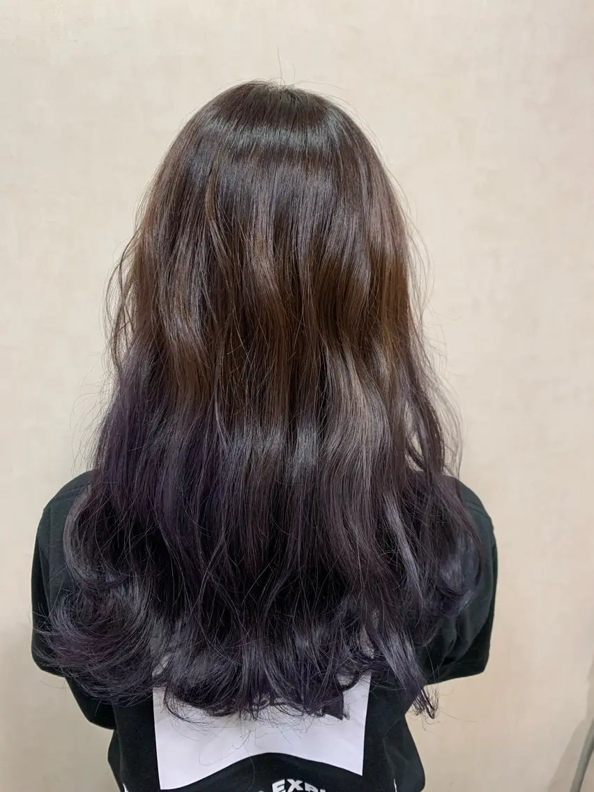 ロング カラー 佐藤 舞のヘアスタイル