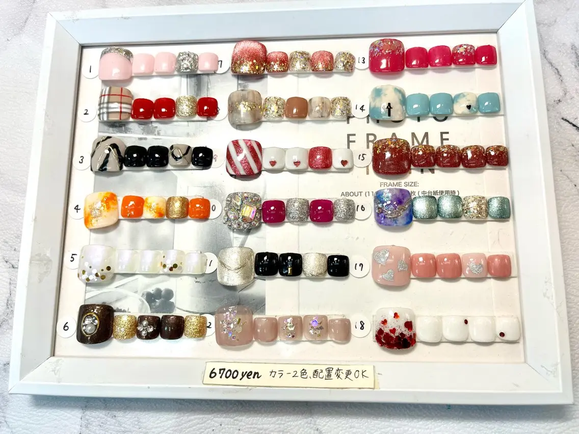 ネイル フットネイル Queennail 北堀江megumiのネイルデザイン