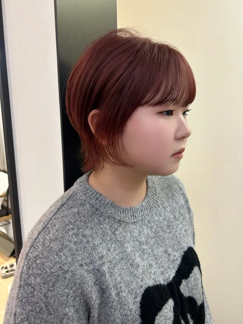 ショート カラー ベージュカラー ブリーチ ピンクカラー ピンクベージュ ショートヘア カット ヘアカラー トリートメント hubhair レイヤー/透明感のヘアスタイル
